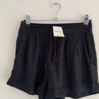 Черни къси панталонки черен панталон , снимка 5 - Къси панталони и бермуди - 40045438