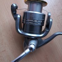 shimano twin power 4000, снимка 2 - Макари - 44127504