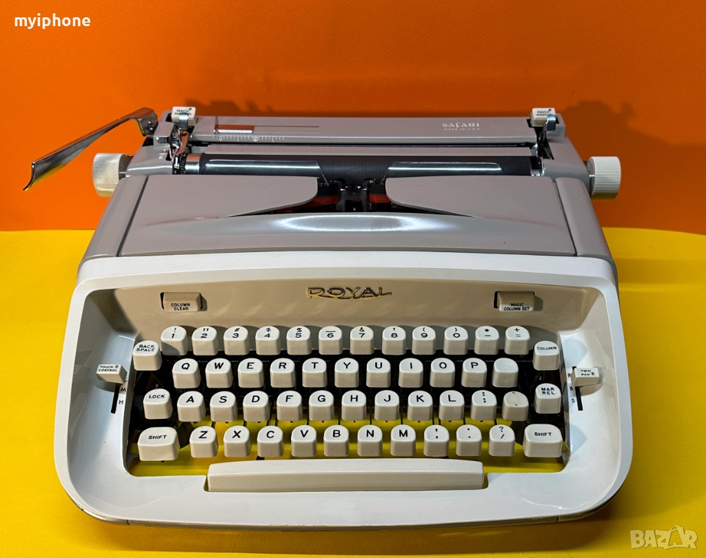 Пишеща Машина Royal Made in USA 3 Цвята Qwerty клавиатура топ състояние, снимка 1