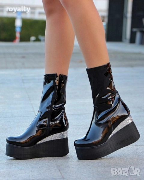 Боти на платформа - черен лак с бронз брокат и черно ходило, снимка 1