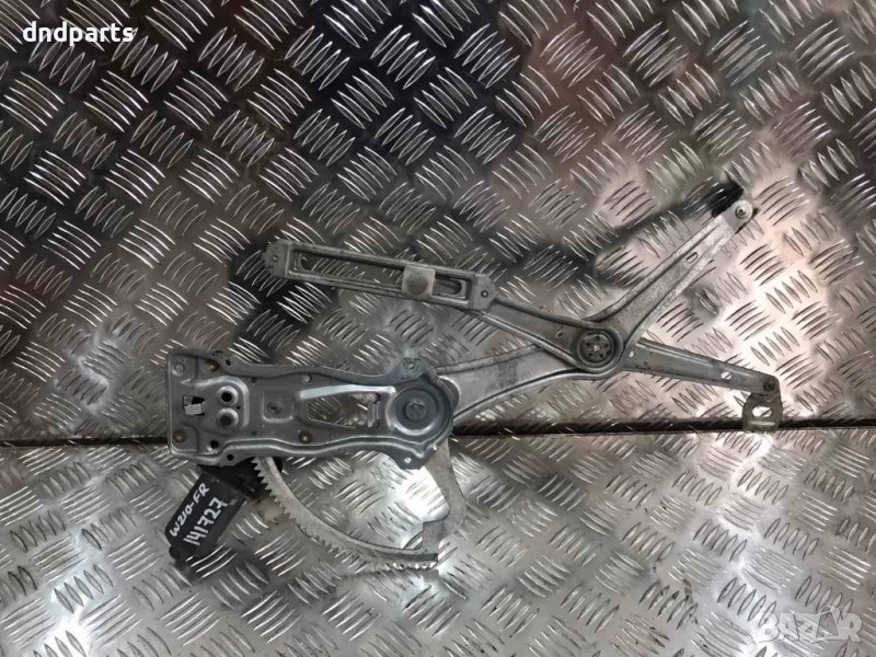 Преден десен стъклоповдигач Mercedes,E-Class,W210, снимка 1