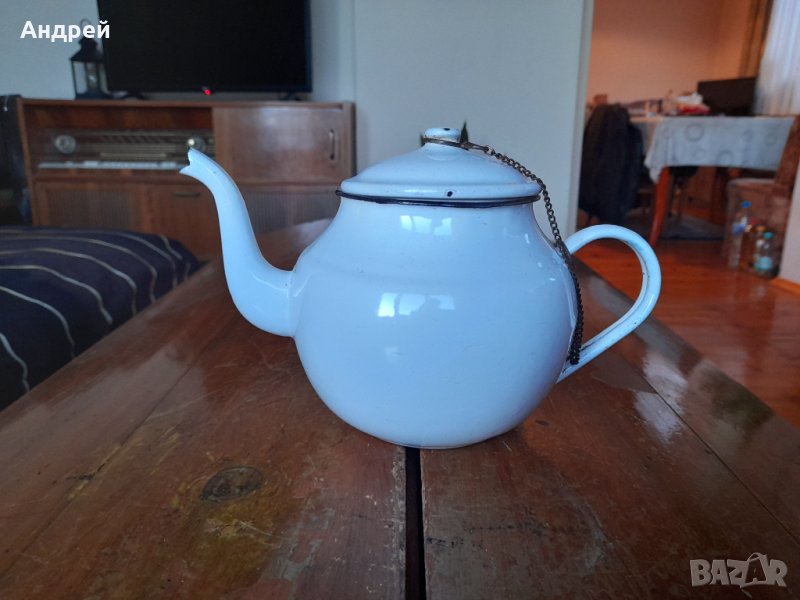 Стар емайлиран чайник #55, снимка 1