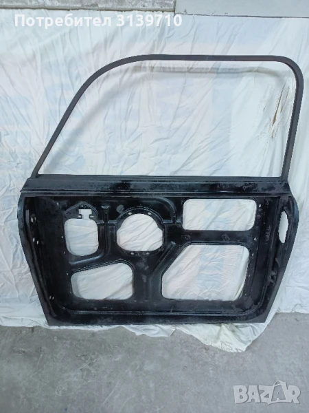 Рамка врата Трабант, снимка 1