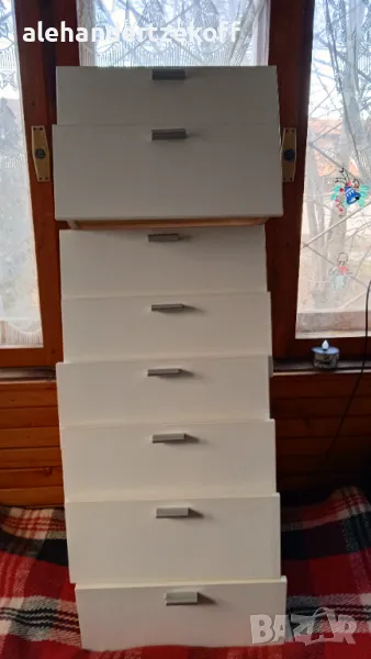 Чекмеджета бели, снимка 1
