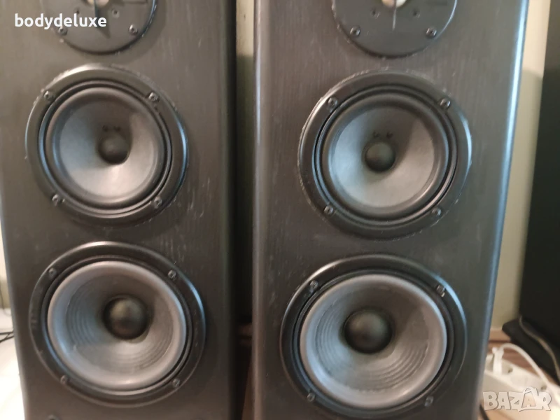 JBL LX-400G трилентови тонколони, снимка 1