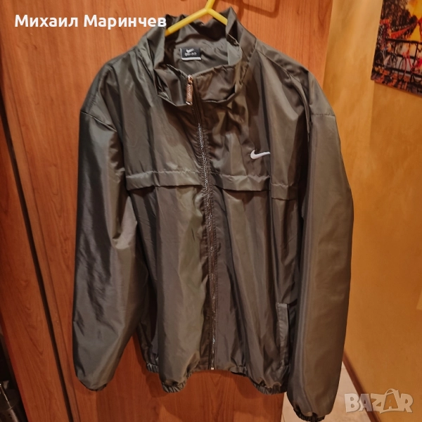 Ветровка NIKE, снимка 1