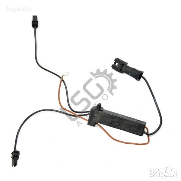 Усилвател антена Mercedes-Benz C-Class 204 (W/S/C)(2007-2014) ID: 98347, снимка 1