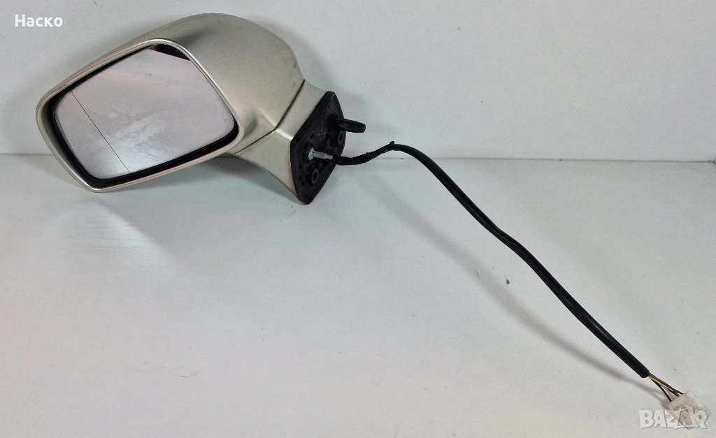 Ляво Огледало Toyota Corolla Verso Тойота Корола Версо 2004 - 2008, снимка 1
