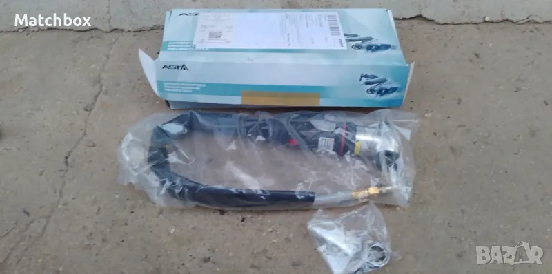 Плевматичен инструмент за сваляне на автомобилни стъкла, снимка 1