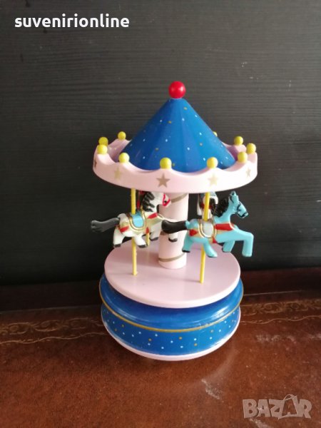 Музикална кутия въртележка , снимка 1