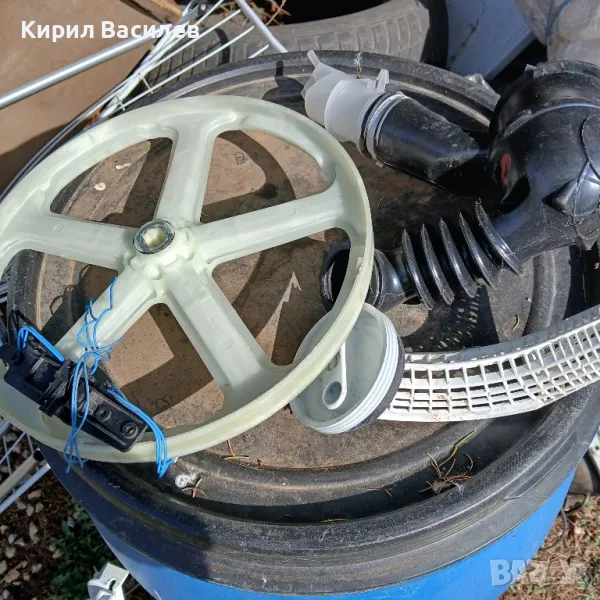 Продавам останали здрави части за Пералня Електролух , снимка 1