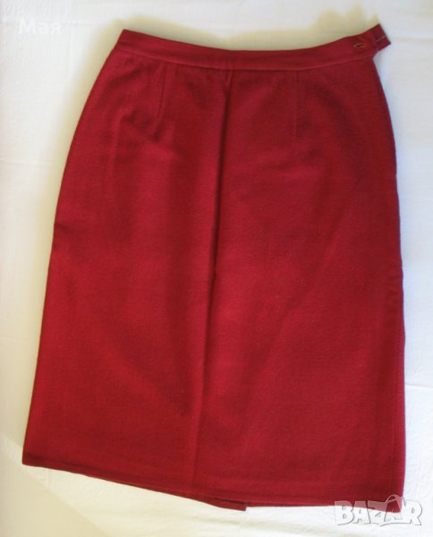 Нова червена вълнена пола - 46 размер, снимка 1