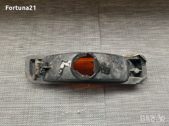 Ford Fiesta 1979-1983 - ляв мигач, снимка 2 - Части - 53241743