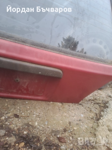 Перфектен заден капак червен цвят за VW Golf Mk2, снимка 3 - Части - 52832603