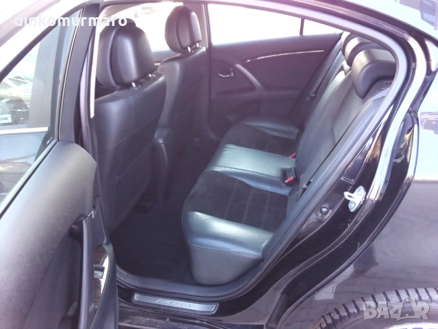 Toyota Avensis 2.0D4D-124kc. FACELIFT, снимка 12 - Автомобили и джипове - 52863593