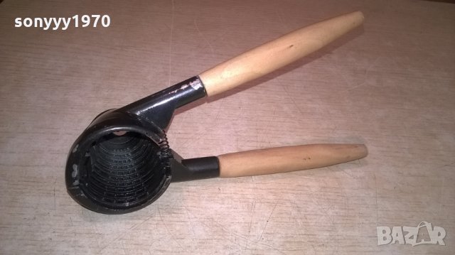 яка орехотрошачка-19х4см-внос франция, снимка 3 - Колекции - 26237725