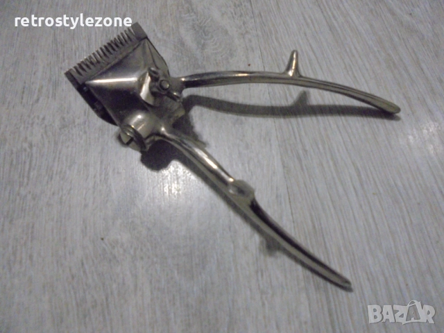 № 8215 Стара ръчна механична машинка за подстригване , снимка 7 - Други ценни предмети - 52908406