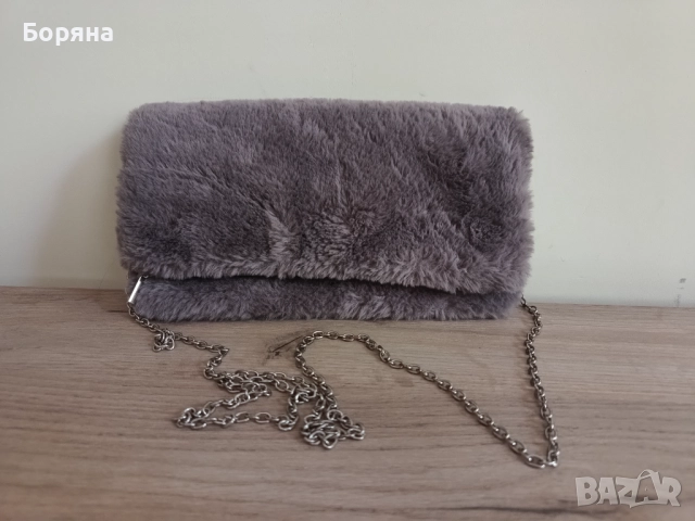 Дамски Чанти Mohito, Reserved, Bershka, Stradivarius, Други, снимка 10 - Чанти - 51693781