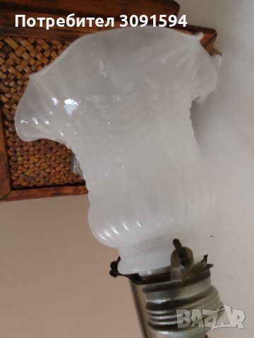 Настолна лампа от стъкло и метал, Австро-Унгария, началото на 20-ти век, снимка 2 - Настолни лампи - 43100483