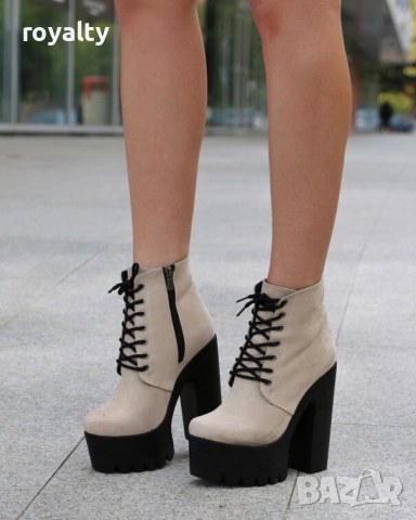 Боти на ток - бежов велур с черно ходило, снимка 2 - Дамски боти - 52003517