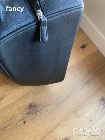 Кожена чанта за гримове и аксесоари, снимка 9 - Чанти - 38522269