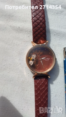 Дамски часовник с пчела, снимка 3 - Дамски - 51962328