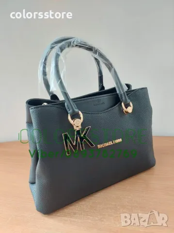 Луксозна  чанта Michael Kors кодSG-Z32, снимка 2 - Чанти - 41954007
