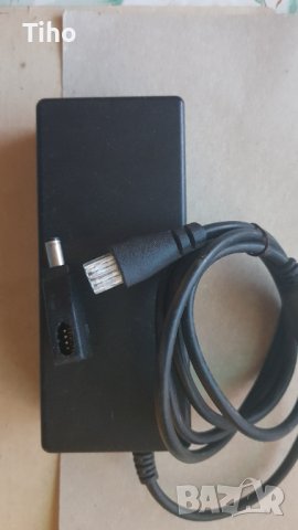 Захранващ адаптер за лаптоп  90W, снимка 2 - Лаптоп аксесоари - 39556896