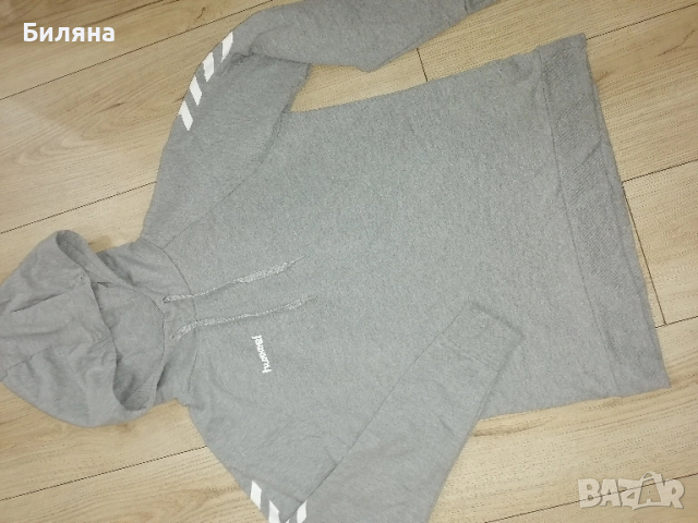 Сив суичър Hummel, снимка 3 - Детски анцузи и суичери - 51556040
