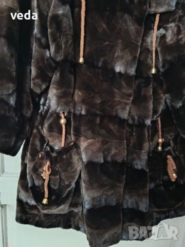 Дизайнерско палто епилирана норка размер L/XL , снимка 4 - Палта, манта - 50822449