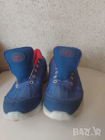 BlackSea  дамски маратонки, 37 номер, снимка 3 - Маратонки - 51713230