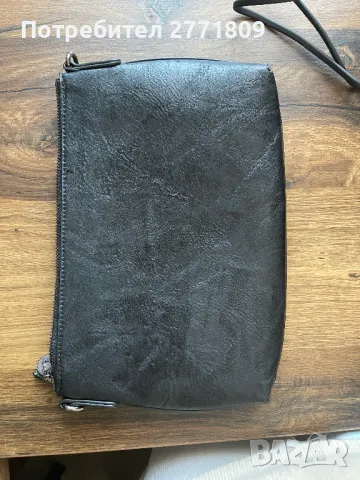 Черна чанта с бродерия Desigual , снимка 2 - Чанти - 50123732