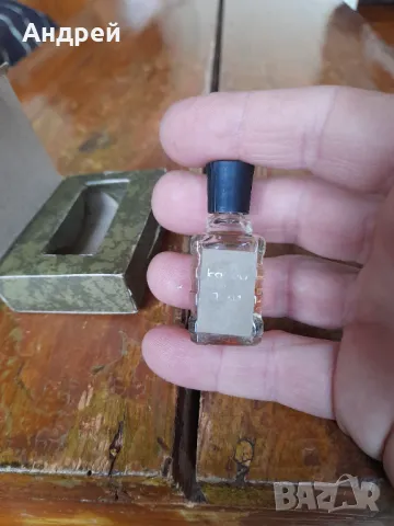 Стар парфюм Капри, снимка 4 - Други ценни предмети - 49259297