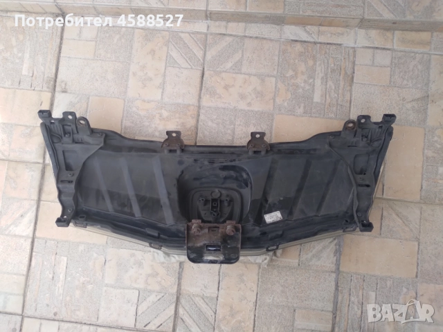 Предна маска (решетка) за Хонда Сивик 8 Honda Civic, снимка 4 - Части - 51745767