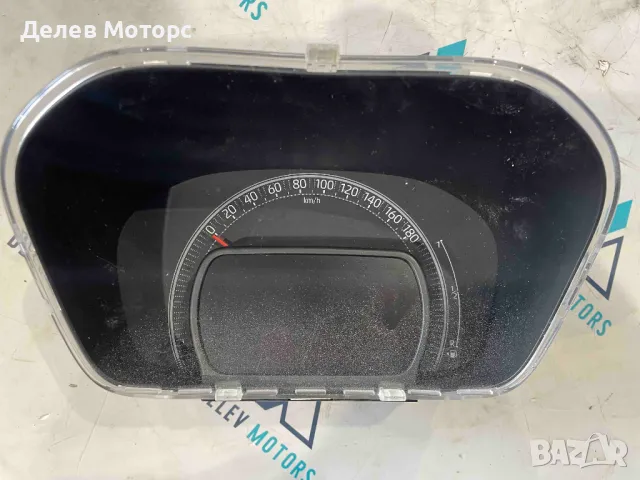 0496030000 / 0495790000 / 838000H710 километраж табло оборотомер от Toyota Aygo X 1.0 VVT-i KGB70 