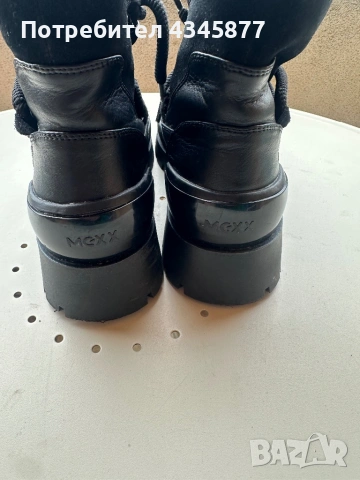Зимни боти Mexx, снимка 2 - Дамски боти - 53071470