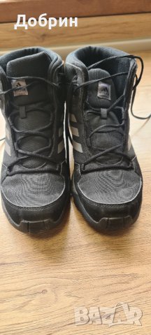 Адидас Тирекс, снимка 2 - Ежедневни обувки - 38697915