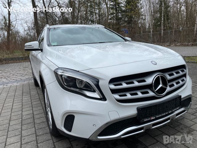 Mercedes-Benz GLA 180 7G-DCT, снимка 1 - Автомобили и джипове - 36417137