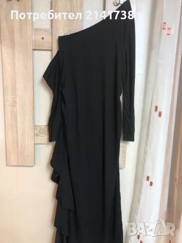 Черна дълга рокля с голо рамо