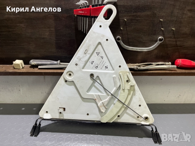 Оригинален триъгълник за Mercedes W202 W208 W210, снимка 4 - Аксесоари и консумативи - 52372962