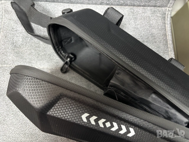 Чанта за велосипед или скутер (водоустойчив калъф) за мобилен телефон и други аксесоари - 4л, снимка 11 - Аксесоари за велосипеди - 53228349