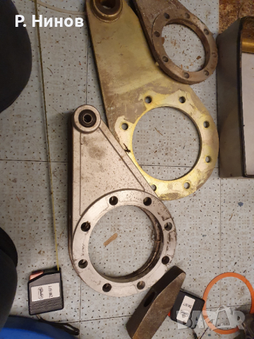 основа  за монтаж на ел. двигатели на фланец 200 мм /Форгеле/, снимка 1