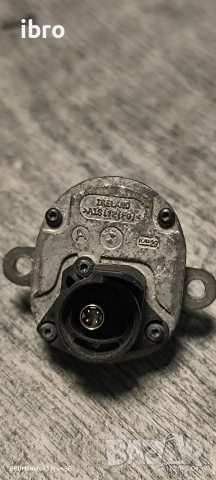 камера за предна броня за БМВ 66539240352, снимка 2 - Части - 52646542