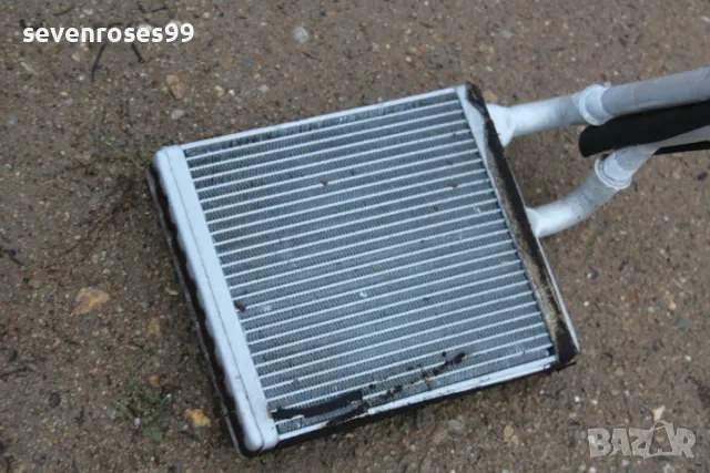 Радиатор парно Форд Фиеста 6 2011 1.4tdci 68hp Ford Fiesta 6, снимка 4 - Части - 48315316