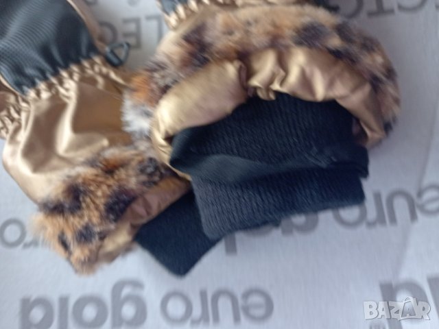 Зимни ръкавици в златно Нови, снимка 5 - Ръкавици - 38338927