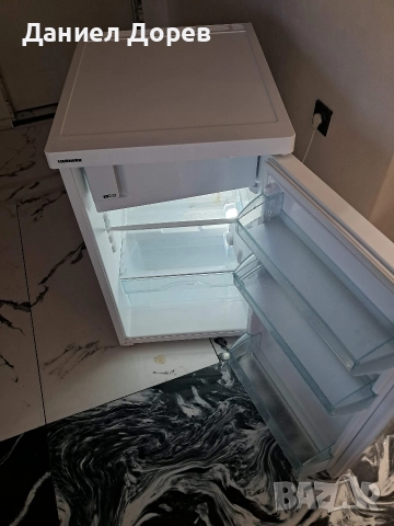 Хладилник LIEBHERR с камера.