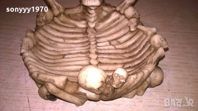 черепи-Декоративен пепелник-14х12х12см, снимка 3 - Колекции - 26905679