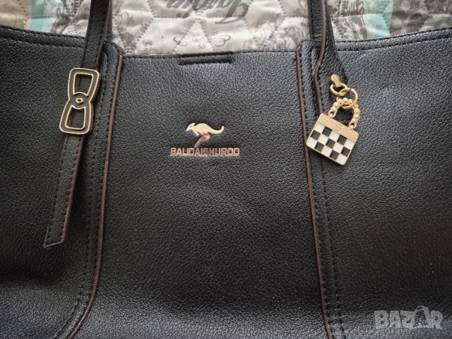 удобна и елегантна чанта, снимка 2 - Чанти - 53302597