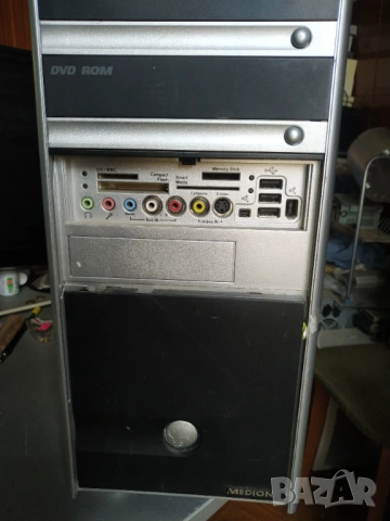 Мултимедиен Ретро компютър Medion, снимка 2 - Колекции - 53459363