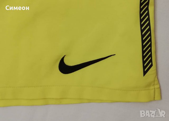 Nike DRI-FIT Manchester United Shorts оригинални гащета L Найк шорти, снимка 3 - Спортни дрехи, екипи - 36949104